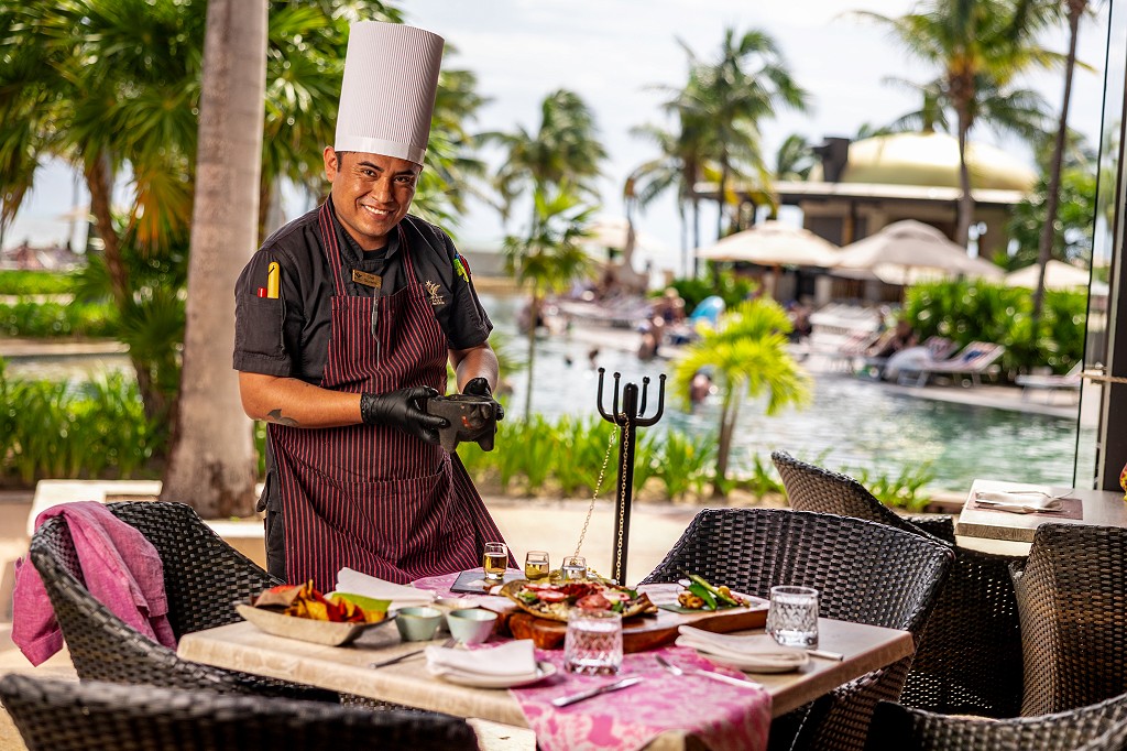 Culinary Journeys at Our Resorts: Savor Mexico’s Finest Flavors