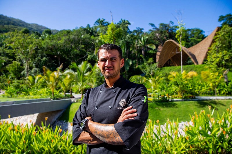 Entrevista con Francesco Cavicchi, Chef Patrón del restaurante NOI en la Torre Sur de Mousai