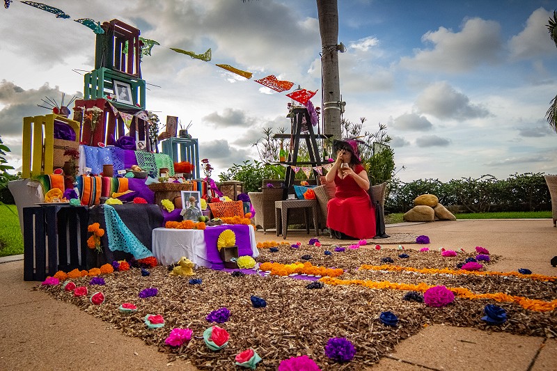 Garza blanca altar exhibition