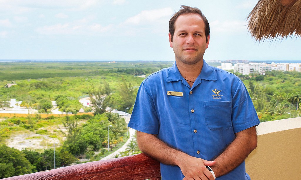 Interview with the General Manager of Villa del Palmar Cancun