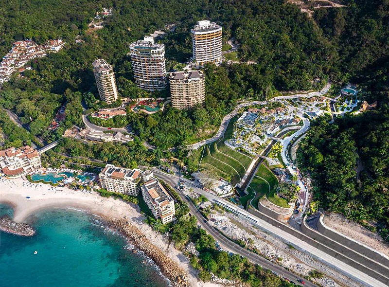 Mousai South 3 Mousai South 3