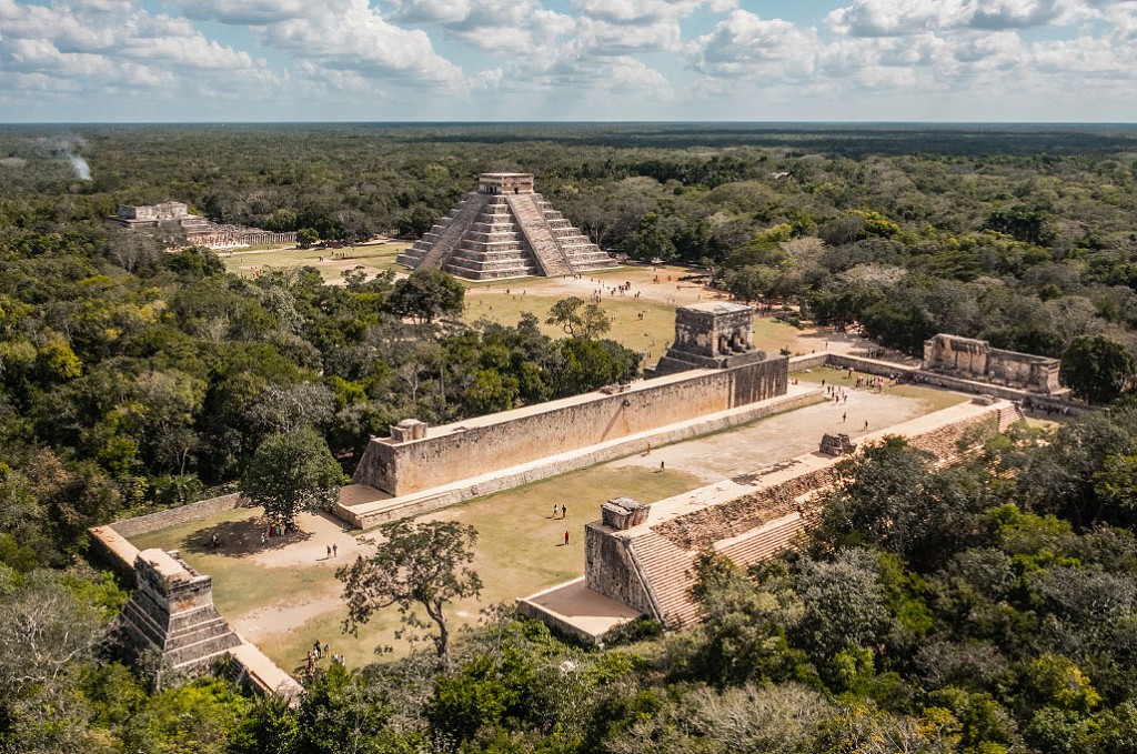 Fall Equinox in Chichén Itzá