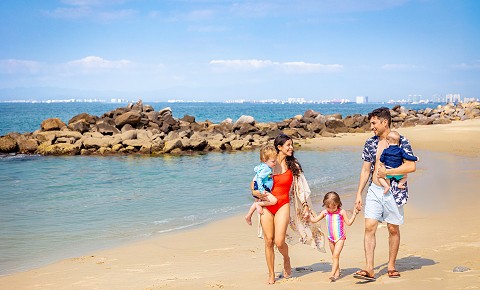 Puerto Vallarta: A Day Out That Still Feels Like Vacation